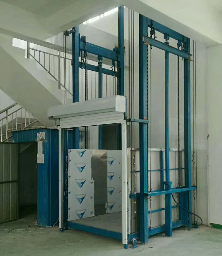 重慶長(zhǎng)壽美樂購(gòu)超市液壓貨梯